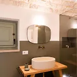 Trullo Jale - Boutique * Ostuni