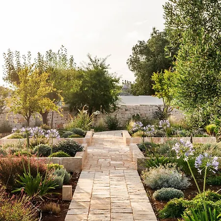 Trullo Jale - Boutique * Ostuni